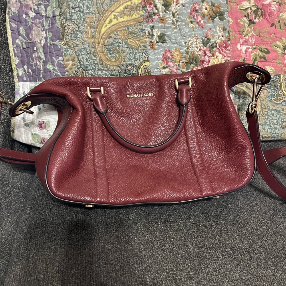 Michael kors cross body bag
